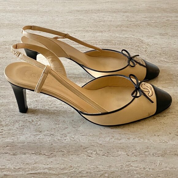 Vintage Chanel CC Bow Slingback Heels - Picture 3 of 10